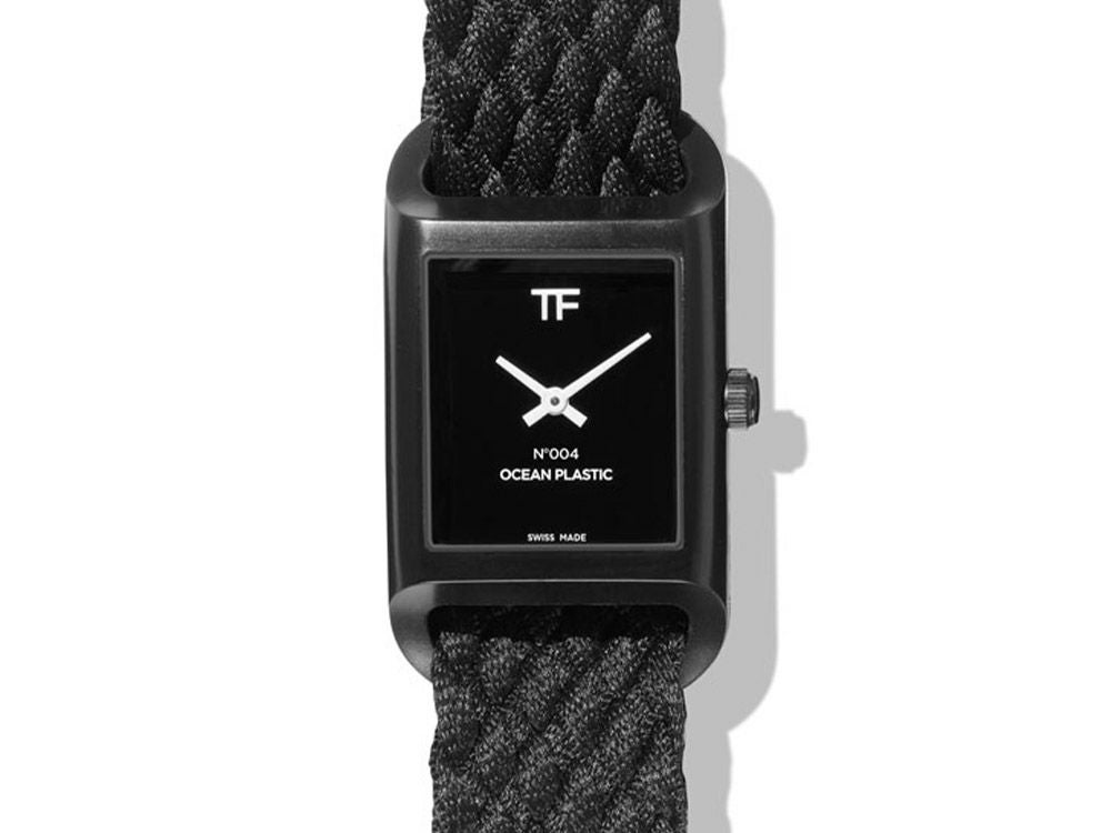 N.004 ブラックダイアル オーシャンプラスチック タイムピース