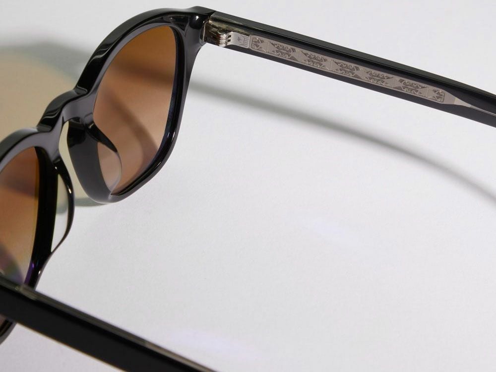 アセテート製サングラス「Intarsia Rays」